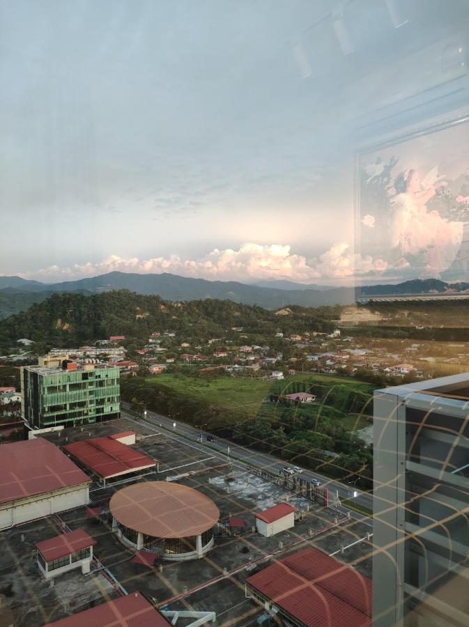 Thirteen Residence Tr06 @ Itcc Manhattan Suites Kota Kinabalu Eksteriør billede